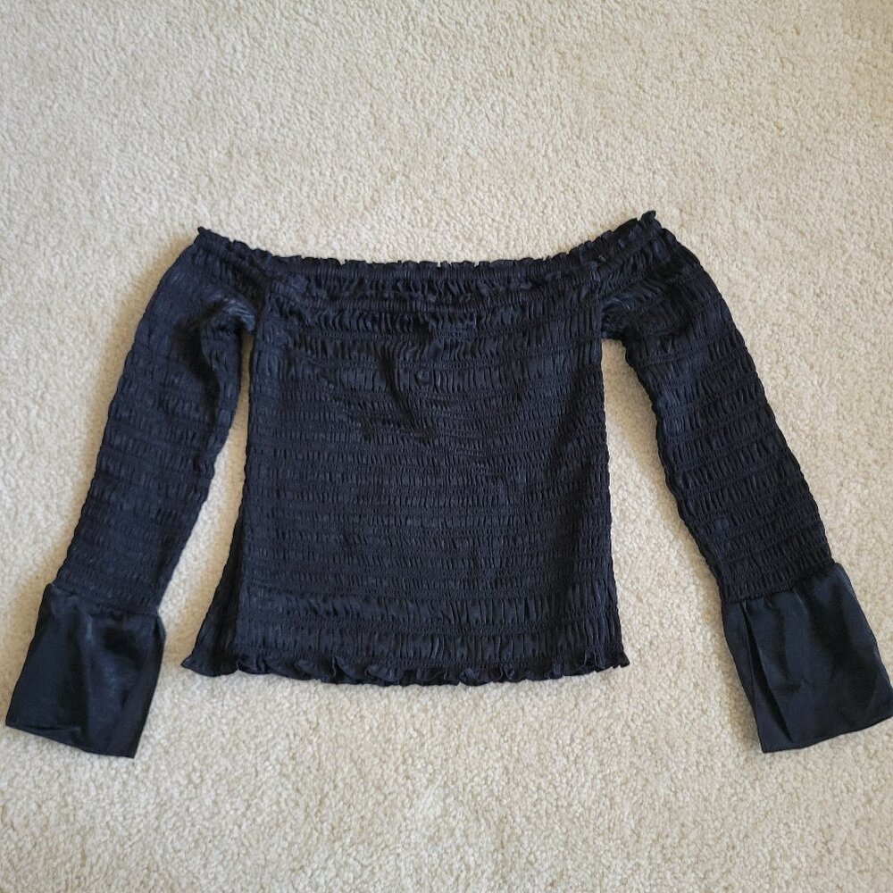 NWT FRAME Off Shoulder Smocked Black Top Bell Sleeve Satin Medium Dark Femme